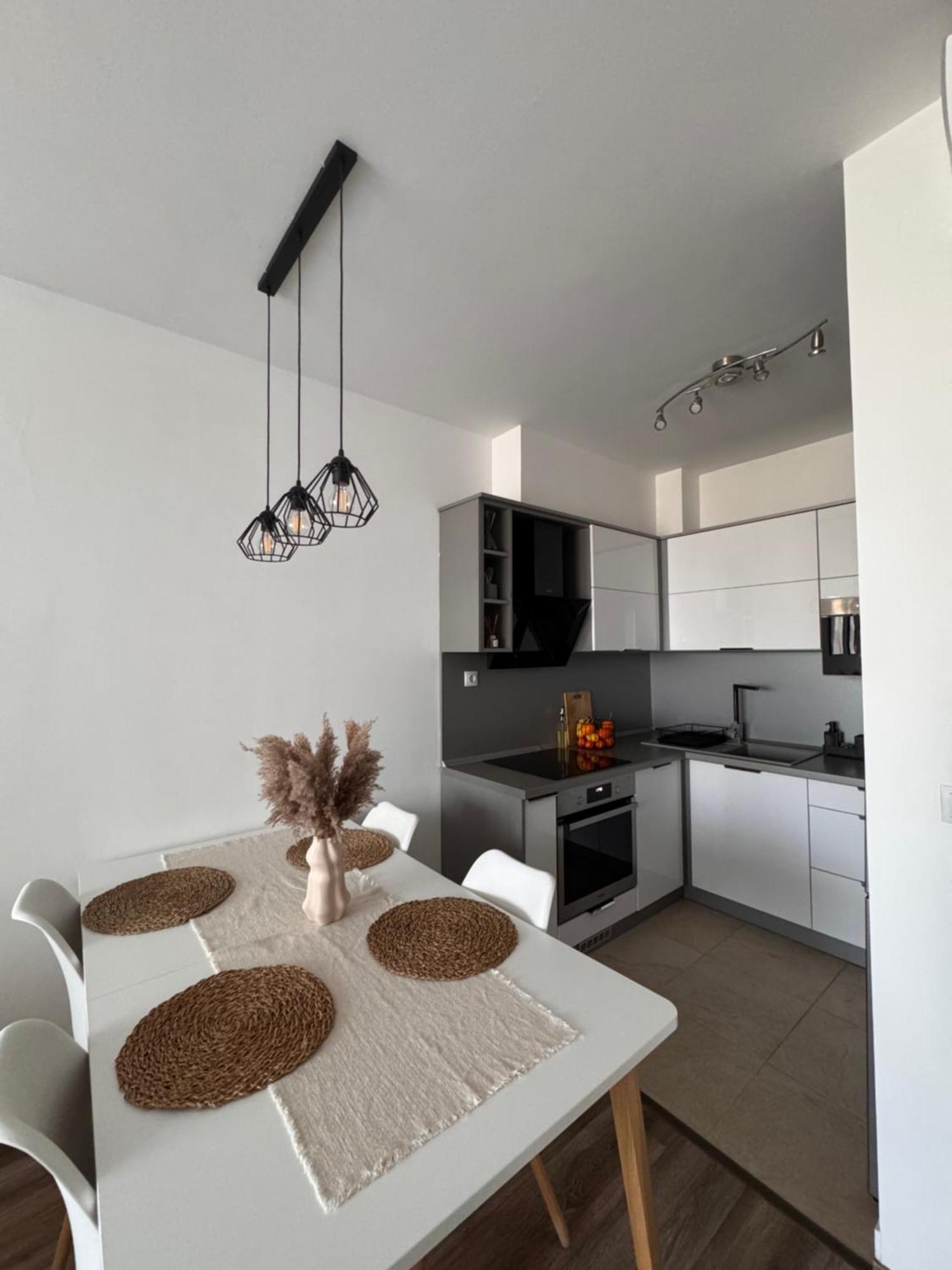 Lelle Resort Apartman بالاتوليلّي المظهر الخارجي الصورة
